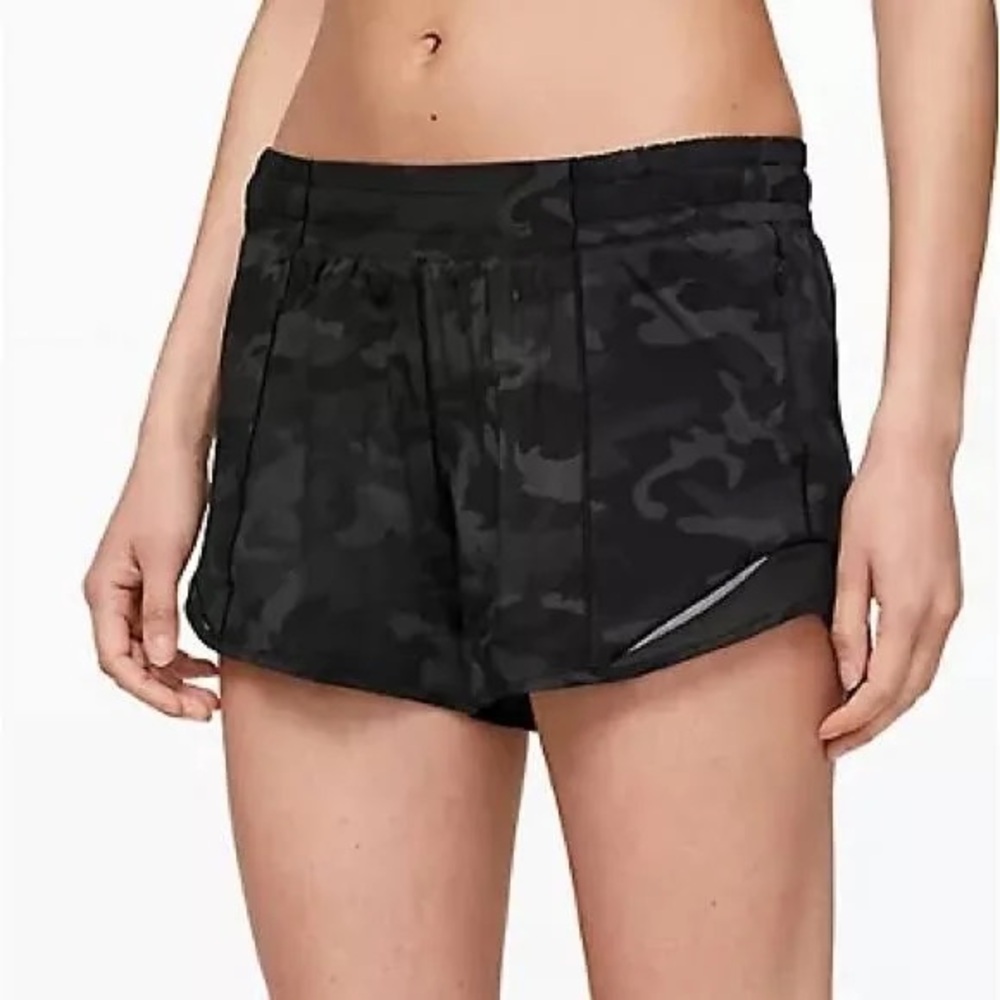 Lululemon Hotty Hot 4” low rise Black Camo Shorts